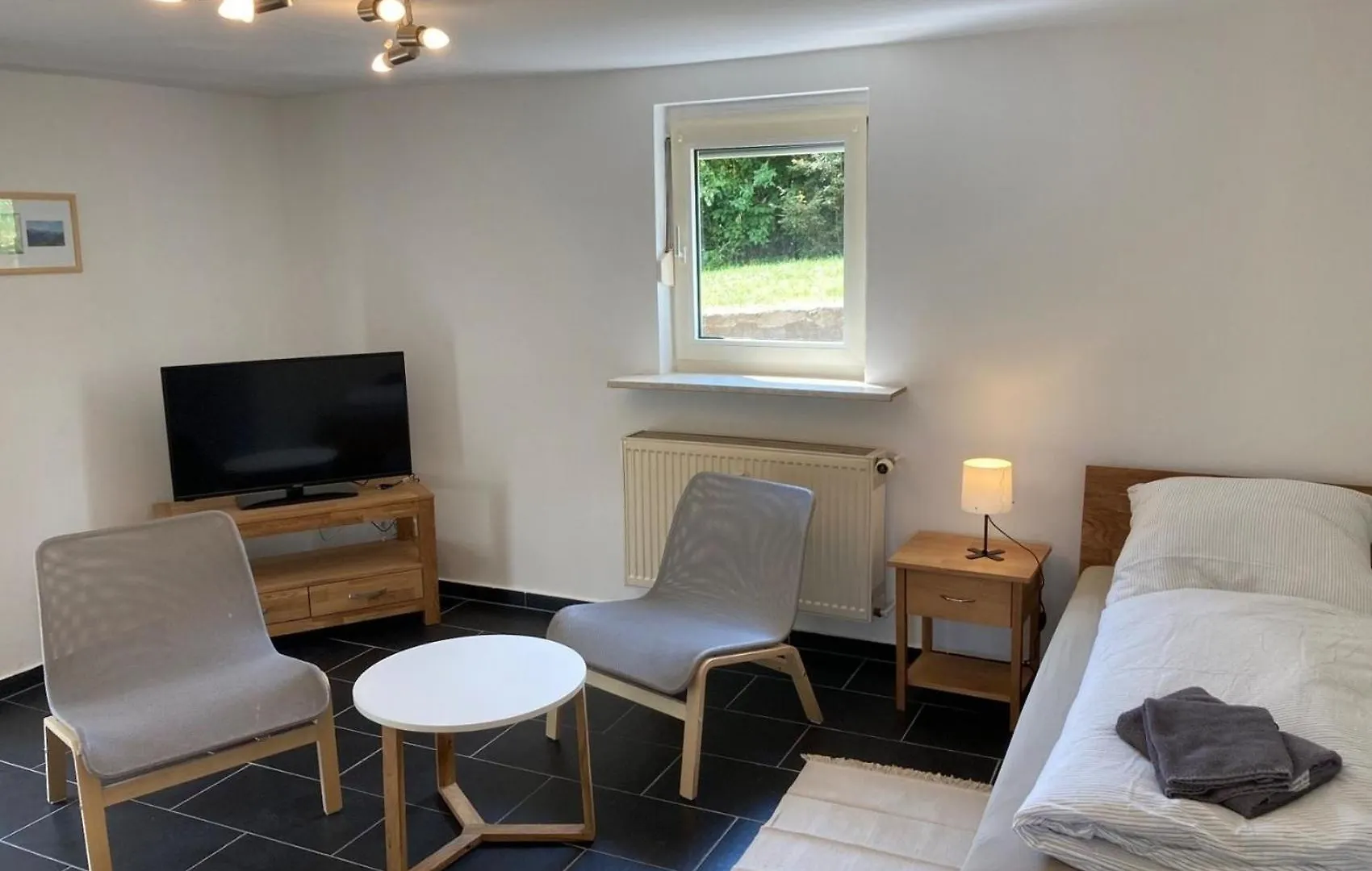 Ferienapartment Doerfles-Esbach Dorfles-Esbach ألمانيا